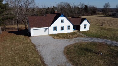 2860 Oregon Rd, Versailles, KY 40383 - photo 3