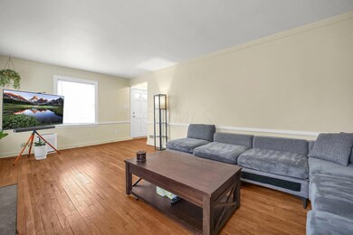 143 Mayfair Blvd, Columbus, OH 43213 - photo 4