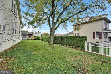 3422 Boyer St, Reading, PA 19605 - photo 3