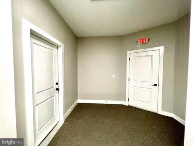 302 York St unit B, Gettysburg, PA 17325 - photo 6