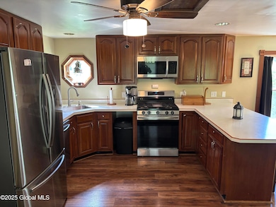 33 Dunham Hollow Rd, East Nassau, NY 12062 - photo 6