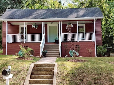 910 Branch St, Eden, NC 27288 - photo 3