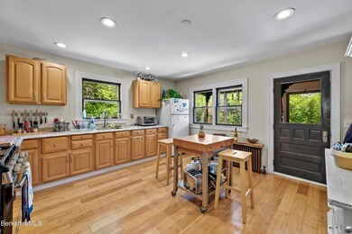 1729 Massachusetts Ave, North Adams, MA 01247 - photo 6