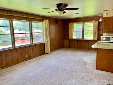 1015 Rhodes Dr, Tyler, TX 75701 - photo 2