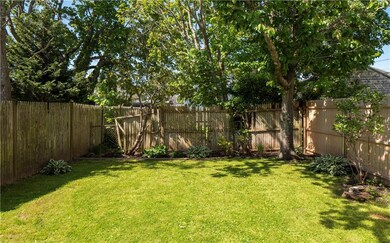 6 Hall Ave, Newport, RI 02840 - photo 4