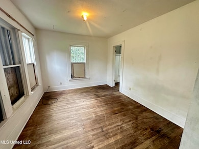 429 1st Ave NE, Magee, MS 39111 - photo 6