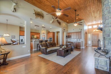 Living Room (7)-SMALL
