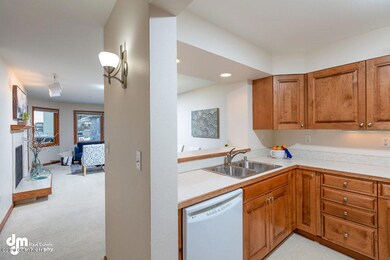 Kitchen MS_106130-SMALL