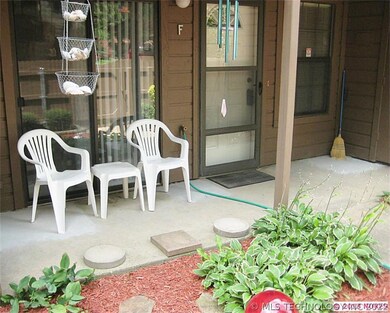 Enjoy your Private Courtyard under Covered Patio