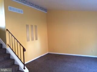 9409 Franklin Square Dr, Rosedale, MD 21237 - photo 2