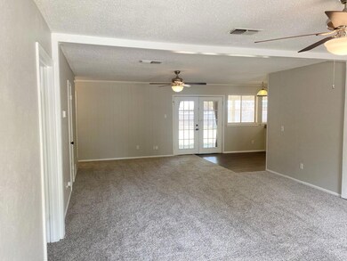 5520 Galway Ln, North Richland Hills, TX 76180 - photo 2