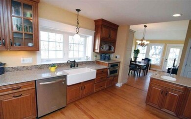 5 Kitchen and Dining room