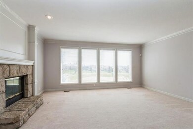 9669 Cailler Dr, Lenexa, KS 66220 - photo 6