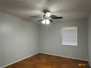 1313 Fieldcrest, New Braunfels, TX 78130 - photo 6