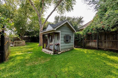 2801 Yorkshire Ln, Southlake, TX 76092 - photo 3