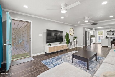 03-Living Room