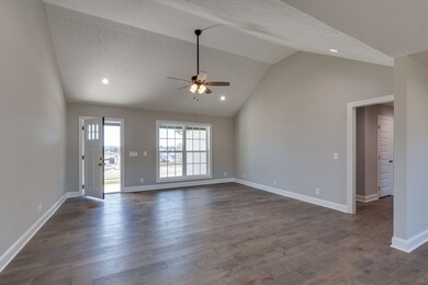 208 Graham Way, Shelbyville, TN 37160 - photo 3