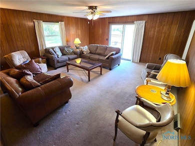 28542 Simmons Rd, Perrysburg, OH 43551 - photo 7