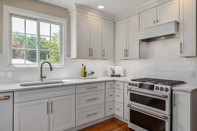 6 Strawberry Ln, Stratham, NH 03885 - photo 4