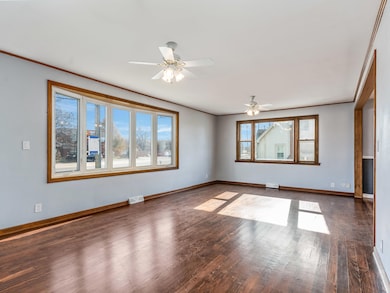 10114 Kennedy Ave, Highland, IN 46322 - photo 2