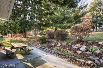 5240 Freter Rd, Sykesville, MD 21784 - photo 4