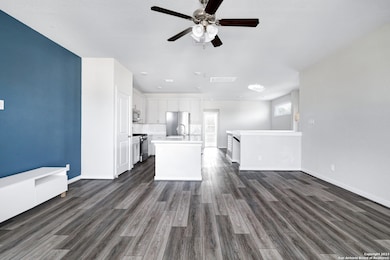 7910 Needle Creek, San Antonio, TX 78249 - photo 4