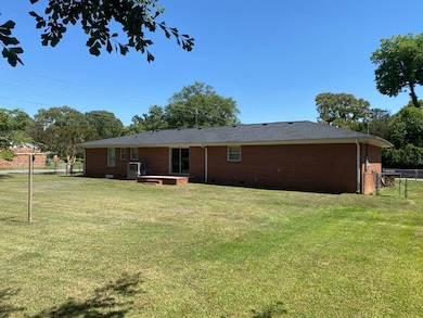 200 Heather St, Warner Robins, GA 31093 - photo 7