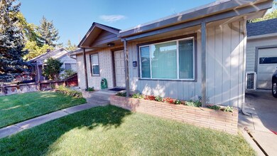 707 SE 9th St, Grants Pass, OR 97526 - photo 2