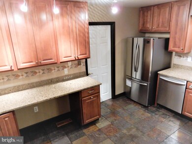 2247 Misthaven Ln, Gambrills, MD 21054 - photo 4