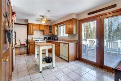 719 Aldrich St, Uxbridge, MA 01569 - photo 7