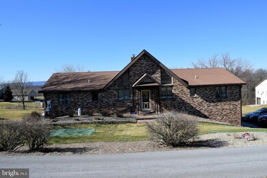 318 Eisenhower Rd, Palmyra, PA 17078 - photo 2