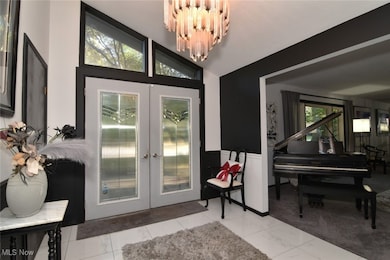 874 Hemlock Ln, Northfield, OH 44067 - photo 2