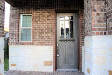 24 Centennial Ridge Place, the Woodlands, TX 77354 - photo 4