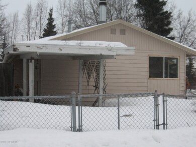 Side w/ Carport
