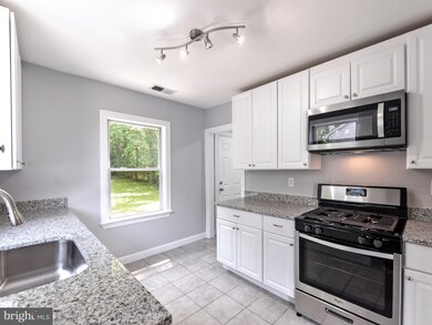 4007 White Haven Dr, Dumfries, VA 22026 - photo 7