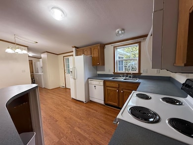 24 Magnolia Ln, Belmont, NH 03220 - photo 6