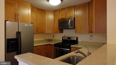18815 Sparkling Water Dr unit G, Germantown, MD 20874 - photo 6