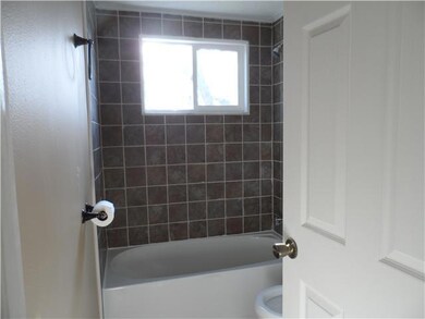 3870 Briggs Rd, Columbus, OH 43228 - photo 6