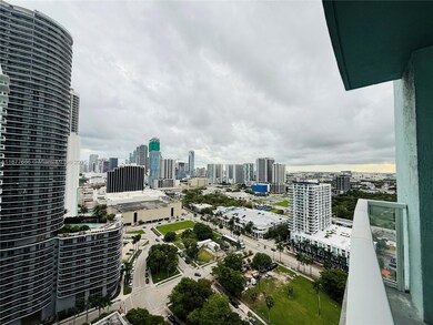Quantum On the Bay unit 2619, Miami, FL 33132 - photo 3