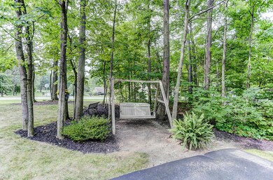 9754 Monteray Dr, Plain City, OH 43064 - photo 6