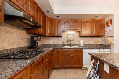 16177 Branchwood Ln, Granger, IN 46530 - photo 3