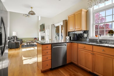 16 Summit Rd, Bedford, NH 03110 - photo 7