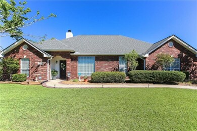 312 Oxford Ct, Lake Charles, LA 70605 - photo 2
