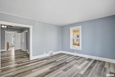 1416 17th Ave, Moline, IL 61265 - photo 4