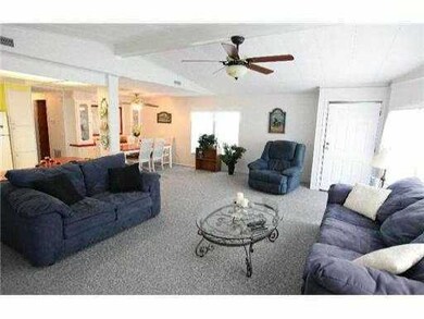 207 Manatee Ct, Sebastian, FL 32976 - photo 4