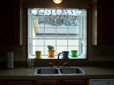 3019 E Fort Sumter Ln, Mead, WA 99021 - photo 7