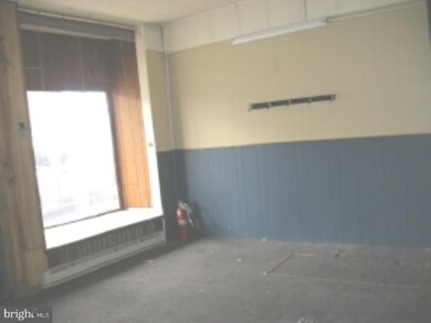 1121 Centre St, Ashland, PA 17921 - photo 3