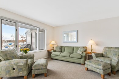 340 Mariners Cove Ct, Douglas-18