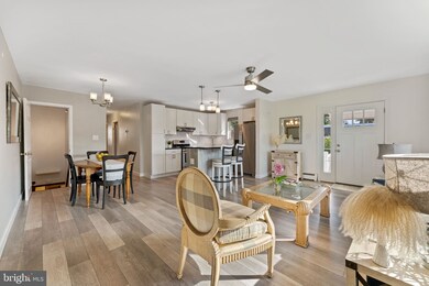 634 Turf Ln, Conshohocken, PA 19428 - photo 7