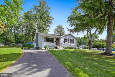 220 Hutton St, Gaithersburg, MD 20877 - photo 3